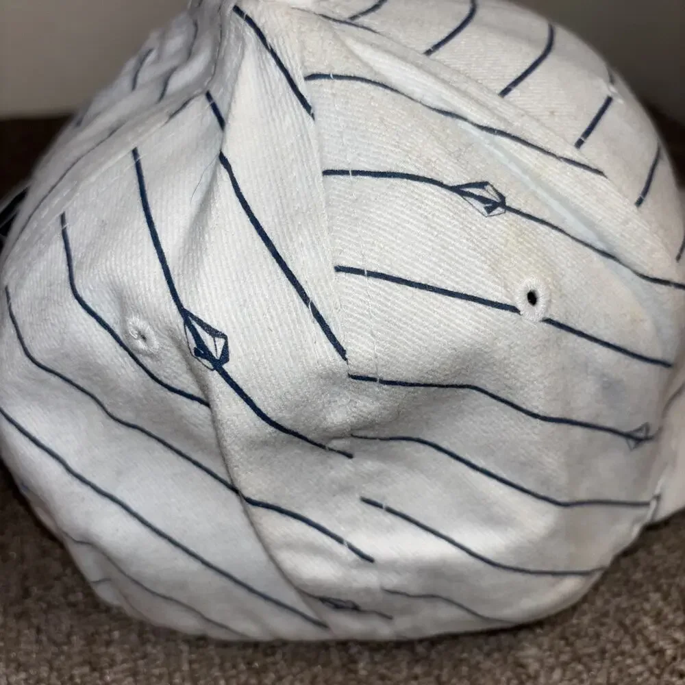 Y2K Volcom 2001 Baseball Hat Fitted S/M AOP White NWT